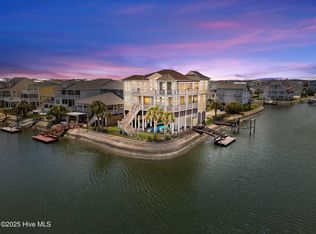 50 Union St, Ocean Isle Beach, NC 28469