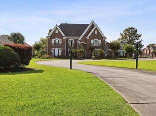 2700 Spurlock Rd, Nederland, TX 77627