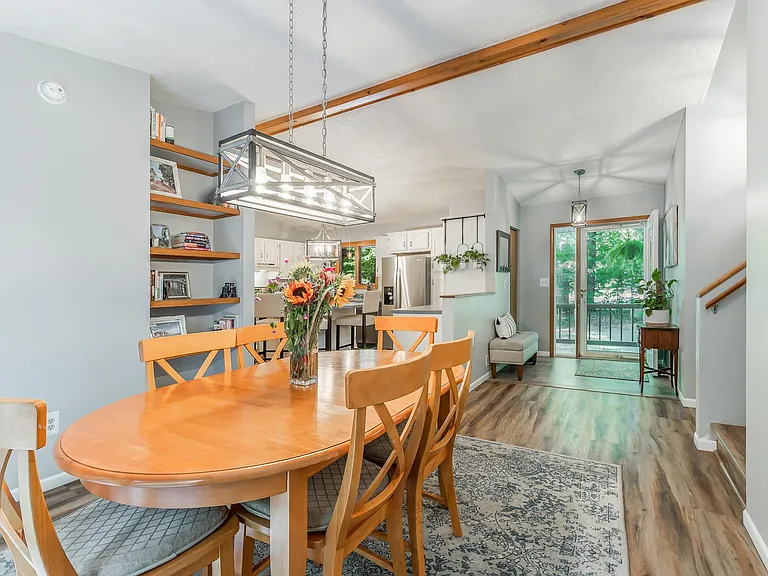 Dining room, foyer, kitchen view