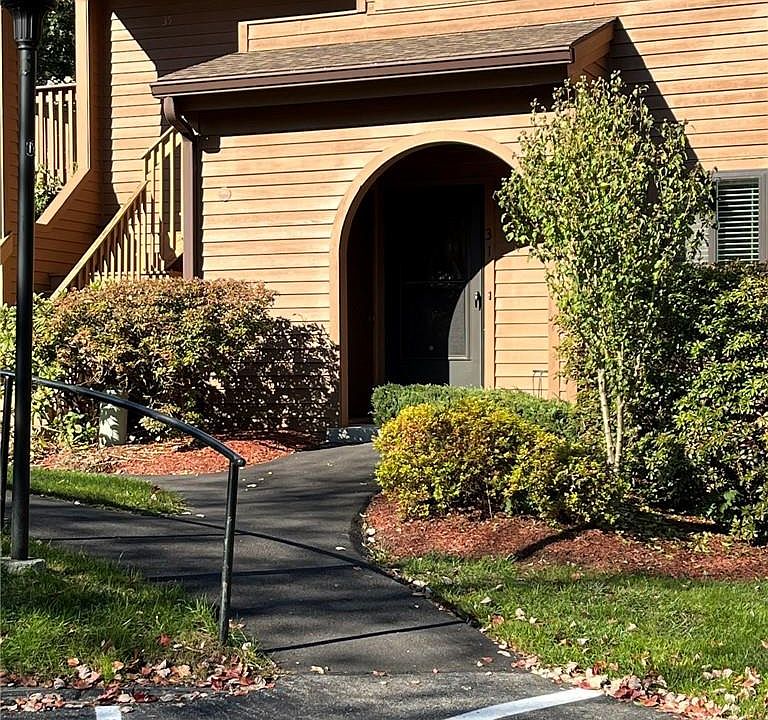1st image of 31 Cedar Pond Lane #A