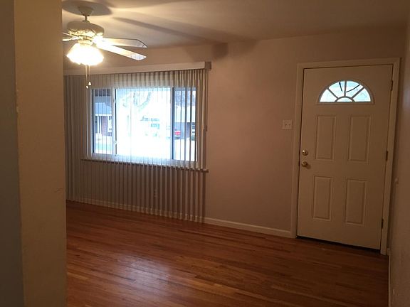 2nd image of 23 Glenmark Ct