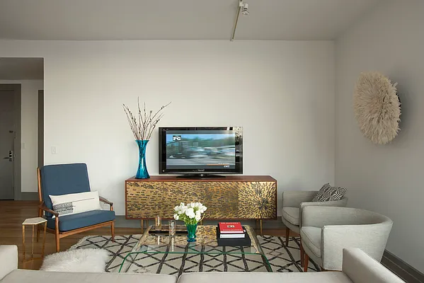 Rented by Two Trees | media 24