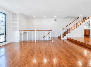 18100 Burbank Blvd, Tarzana, CA 91356