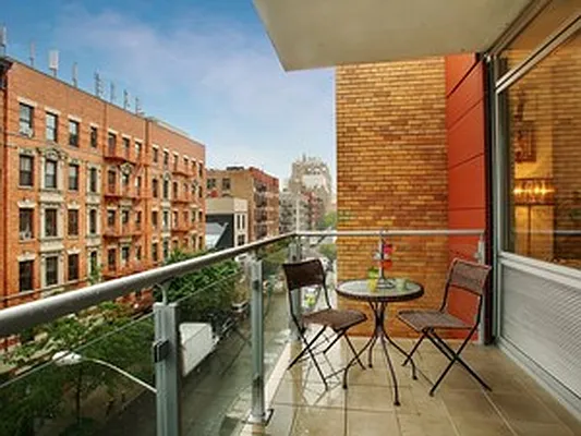 Rented by Corcoran | media 19