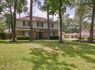 210 Hillside Ct, Spring, TX 77386