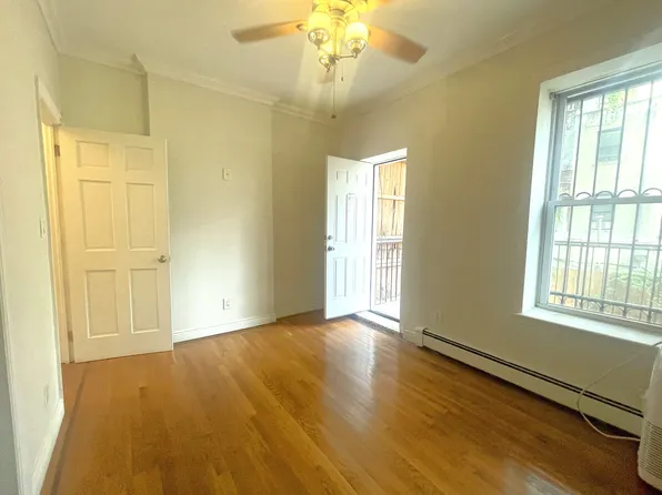 471 West 140th Street 2 image 2 of 6
