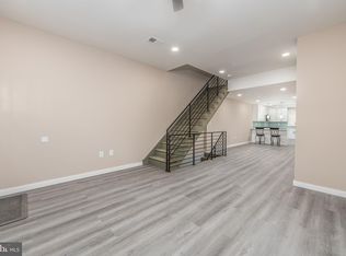 1402 S Juniper St, Philadelphia, PA 19147