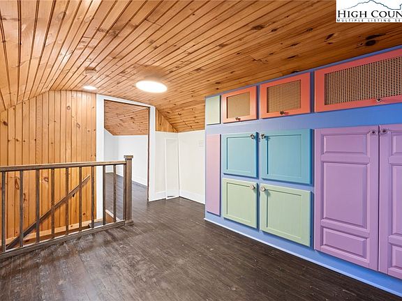 21st image of this home