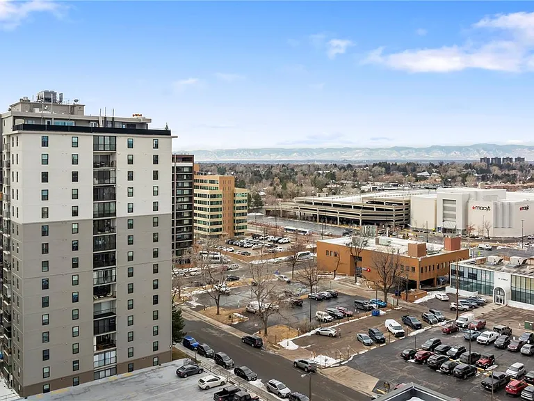 2 Adams St #207 — Photo 36