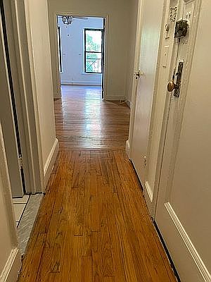 5th image of 208 E 84th St APT 3C