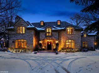 69 Indian Hill Rd, Winnetka, IL 60093