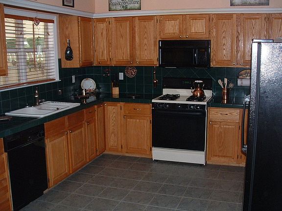 Nice GOURMET KITCHEN