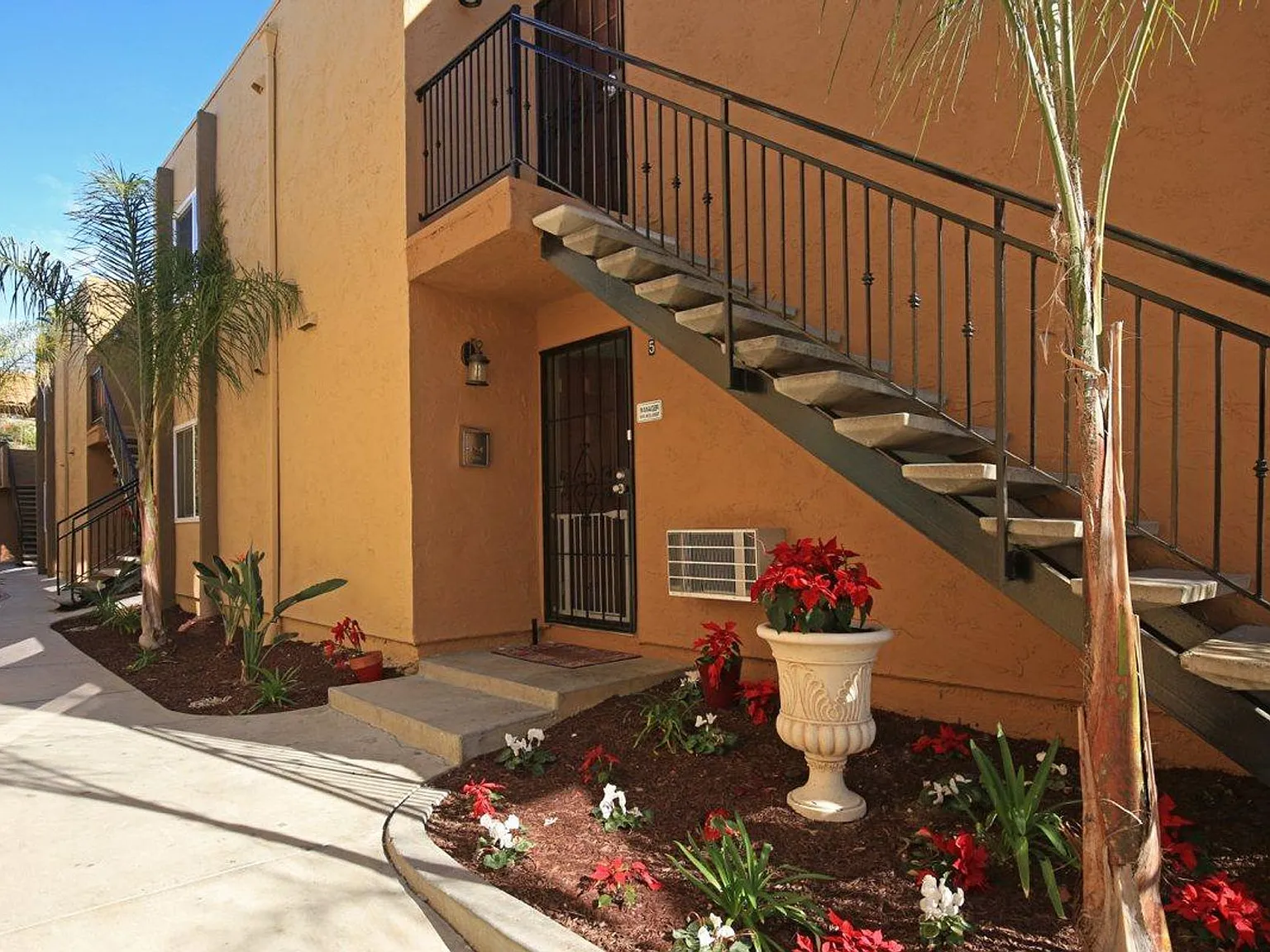 Spring Gardens Apartments — Photo 4