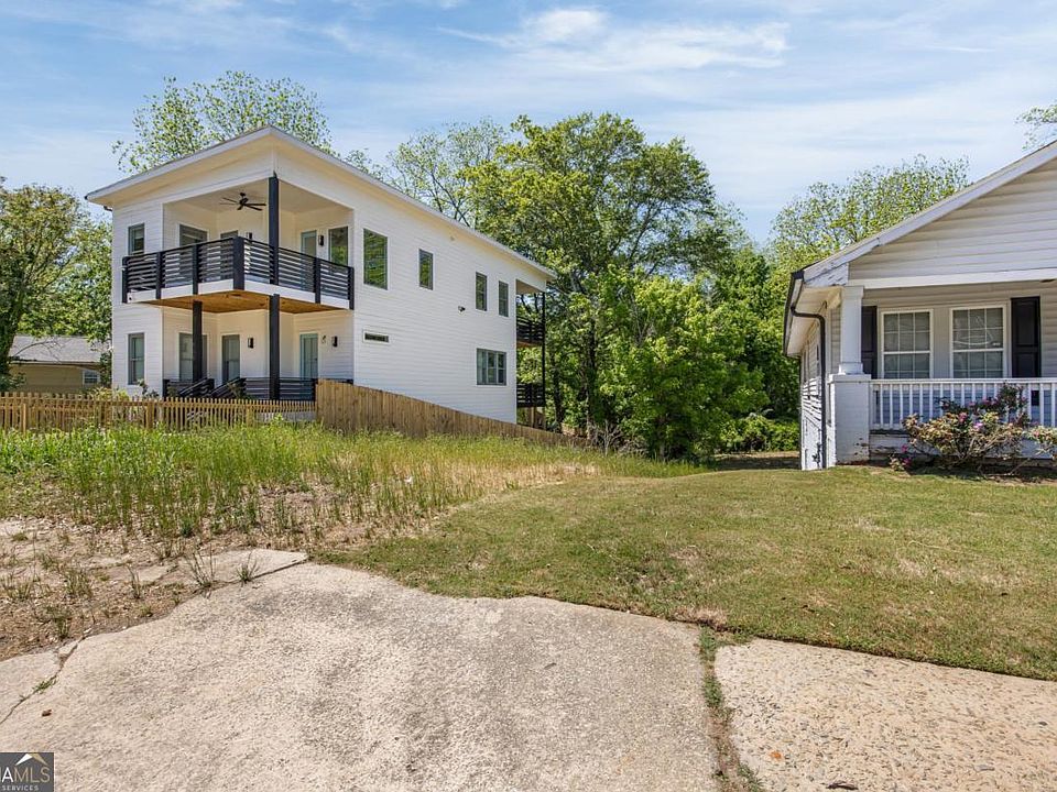 1st image of 957 Ashby Cir NW