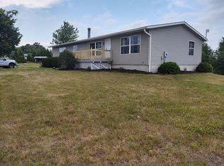 3369 Portwood Dr, Homestead, IA 52236