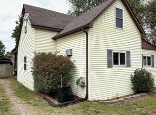 423 Scheel St, Belleville, IL 62220