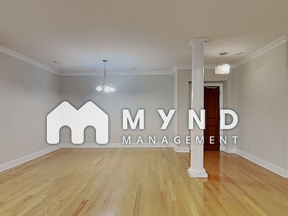 5th image of 532 N Church St