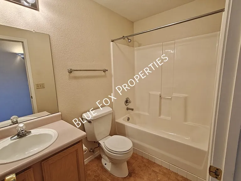 9422 E Cork St — Photo 12