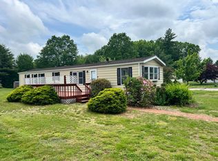26 Jacqueline Ln, North Windham, CT 06256