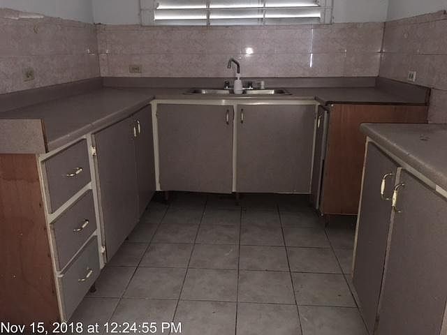 2nd image of 408 Calle Apeninos