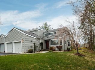 296 Saddle Trl, Ossining, NY 10562