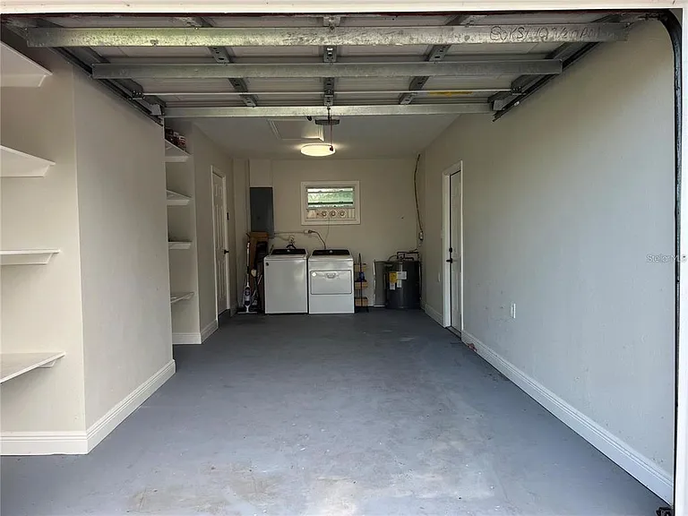 3748 Manatee Dr SE — Photo 17