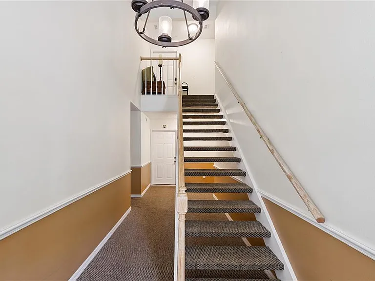 930 Loch Carron #1212 — Photo 4
