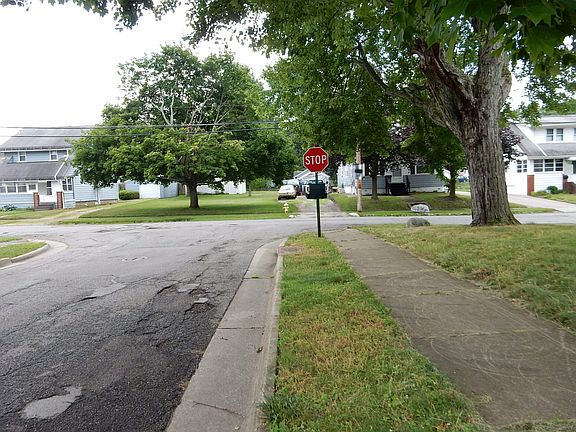 4th image of 1303 Onondago Ave