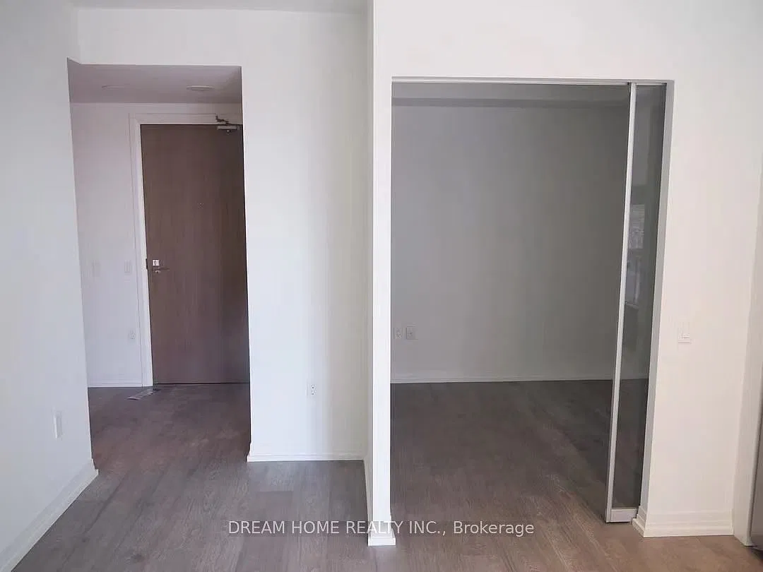 2 bed, $2,300 — Photo 4