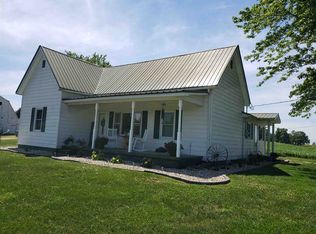 5445 W Slinkard Rd, Elnora, IN 47529