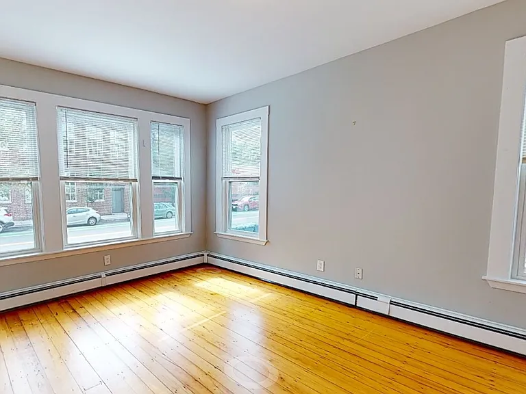 11 Hammond St #1 — Photo 12