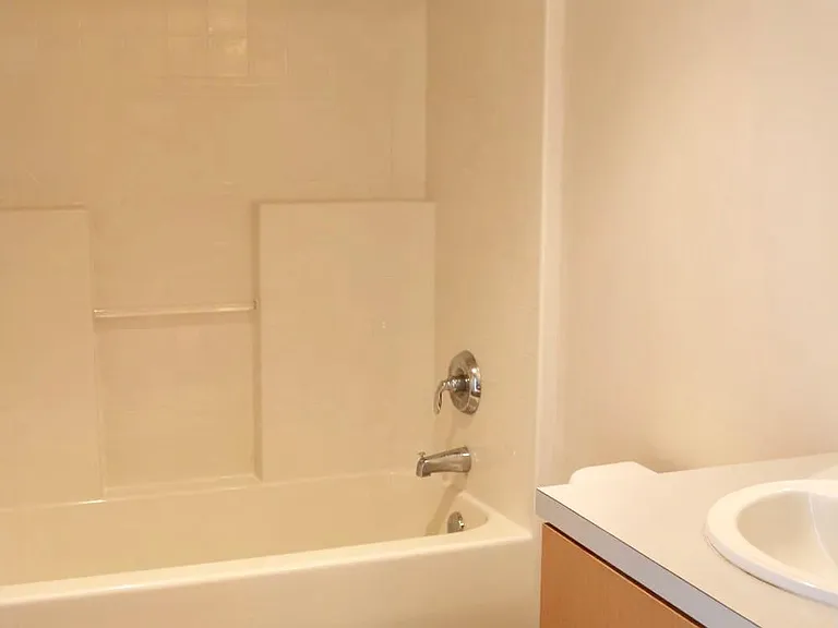 15175 NE 81st Way #104 — Photo 13