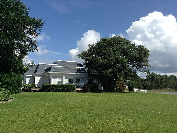 5th image of 129 Gull Harbor Dr