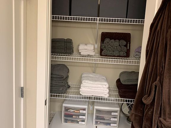 5th image of 5029 Edgemont Blvd NW #103