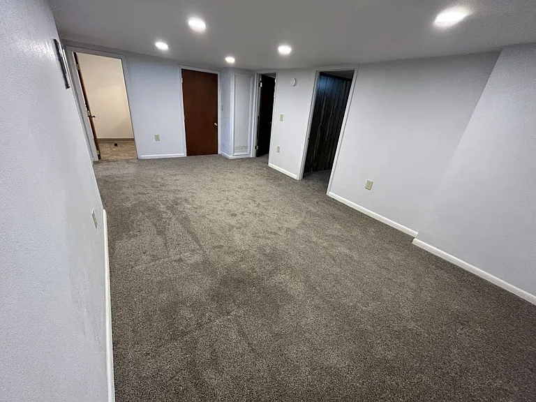 1013 E Park Ave — Photo 40