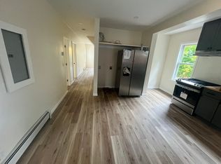 121 Front St, Housatonic, MA 01236