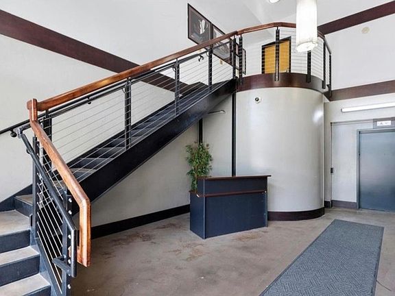 2nd image of 1333 W Broad St APT 503