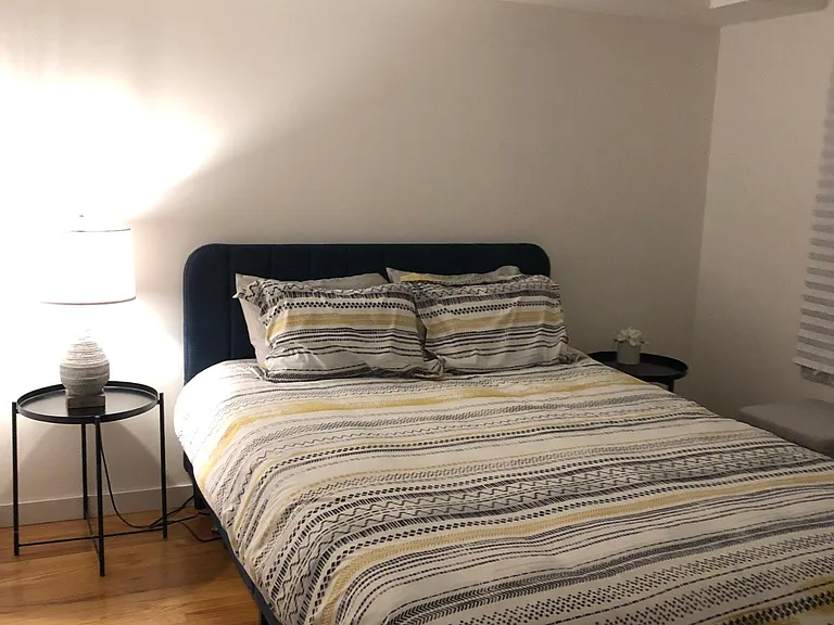 588 W Hawthorne Pl #8 — Photo 16