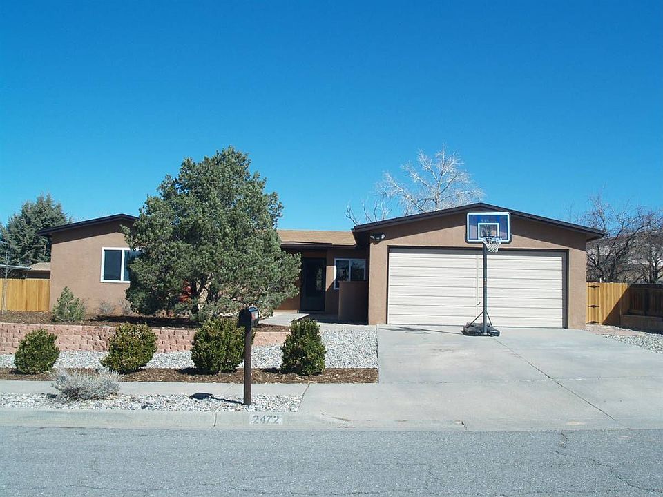 1st image of 2472 Camino Capitan