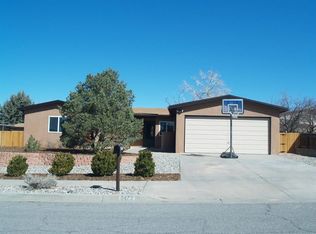 2472 Camino Capitan, Santa Fe, NM 87505