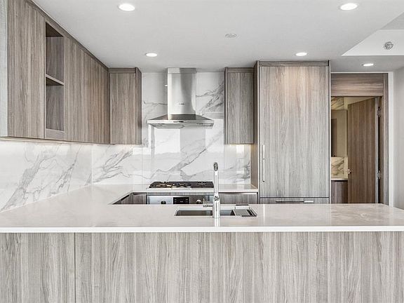 5th image of 4880 Lougheed Hwy #500X
