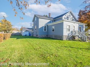 1932 S Jefferson St #1/2, Appleton, WI 54915