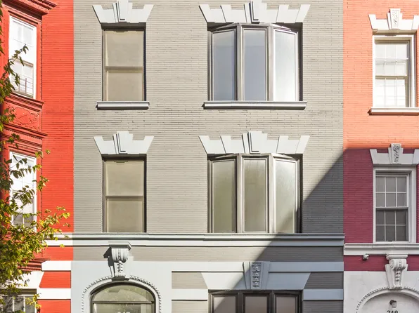 247 Mt Hope Place image 10 of 12