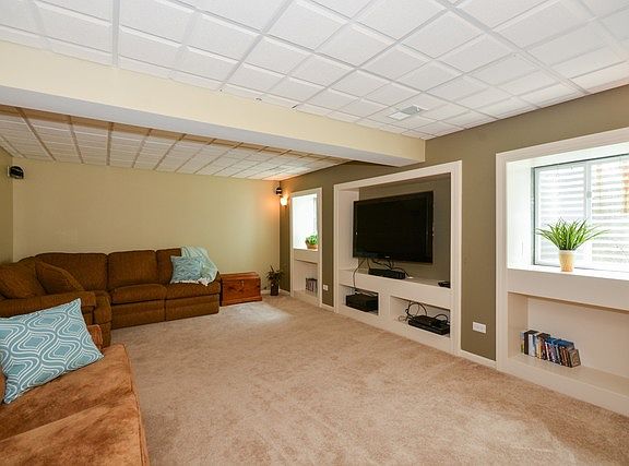 4th image of 2660 Lehman Dr