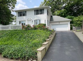 500 Alpine Ter, Ridgewood, NJ 07450
