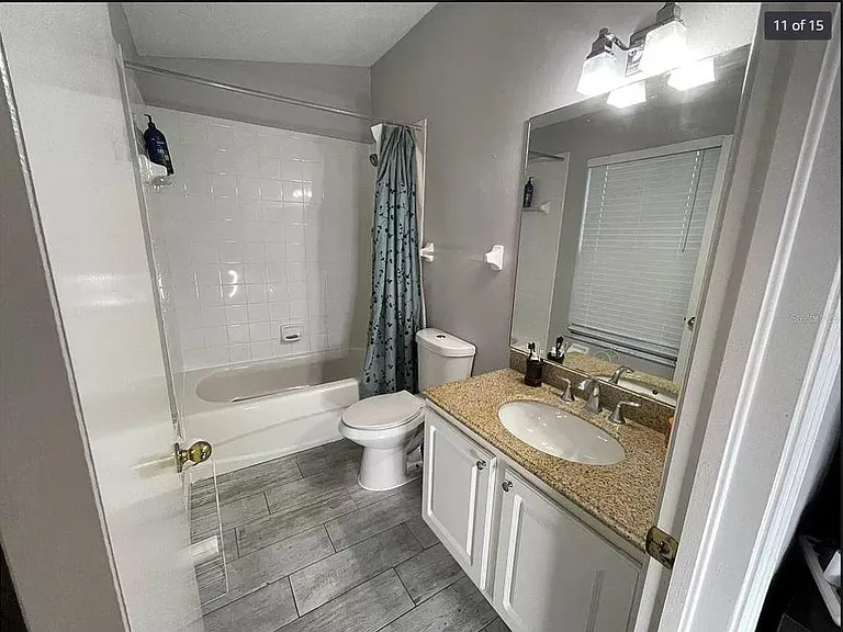 1403 Sedgwick Dr — Photo 12