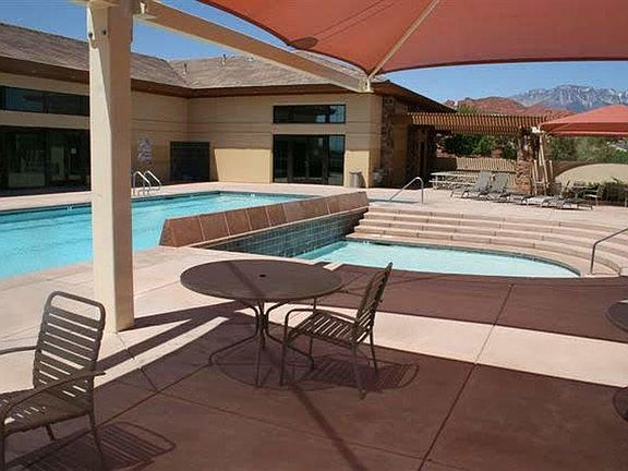 4th image of 1468 N Overland Trails Dr