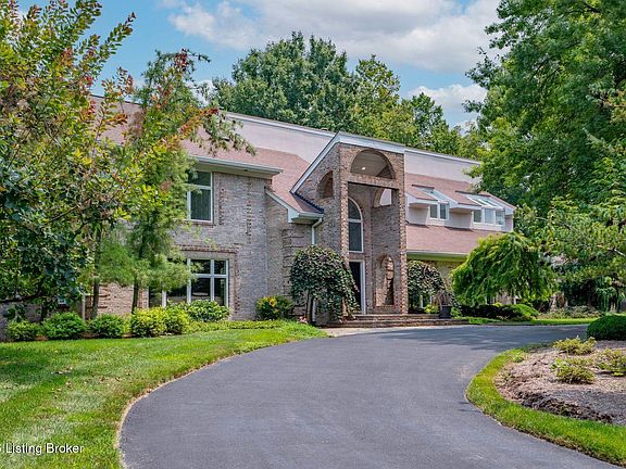 2nd image of 4303 Twin Elms Ct