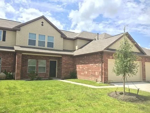 12306 Dona Ln — Photo 1