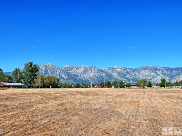 1135 Centerville Ln, Gardnerville, NV 89460